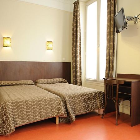 Hotel De Milan ปารีส ภายนอก รูปภาพ