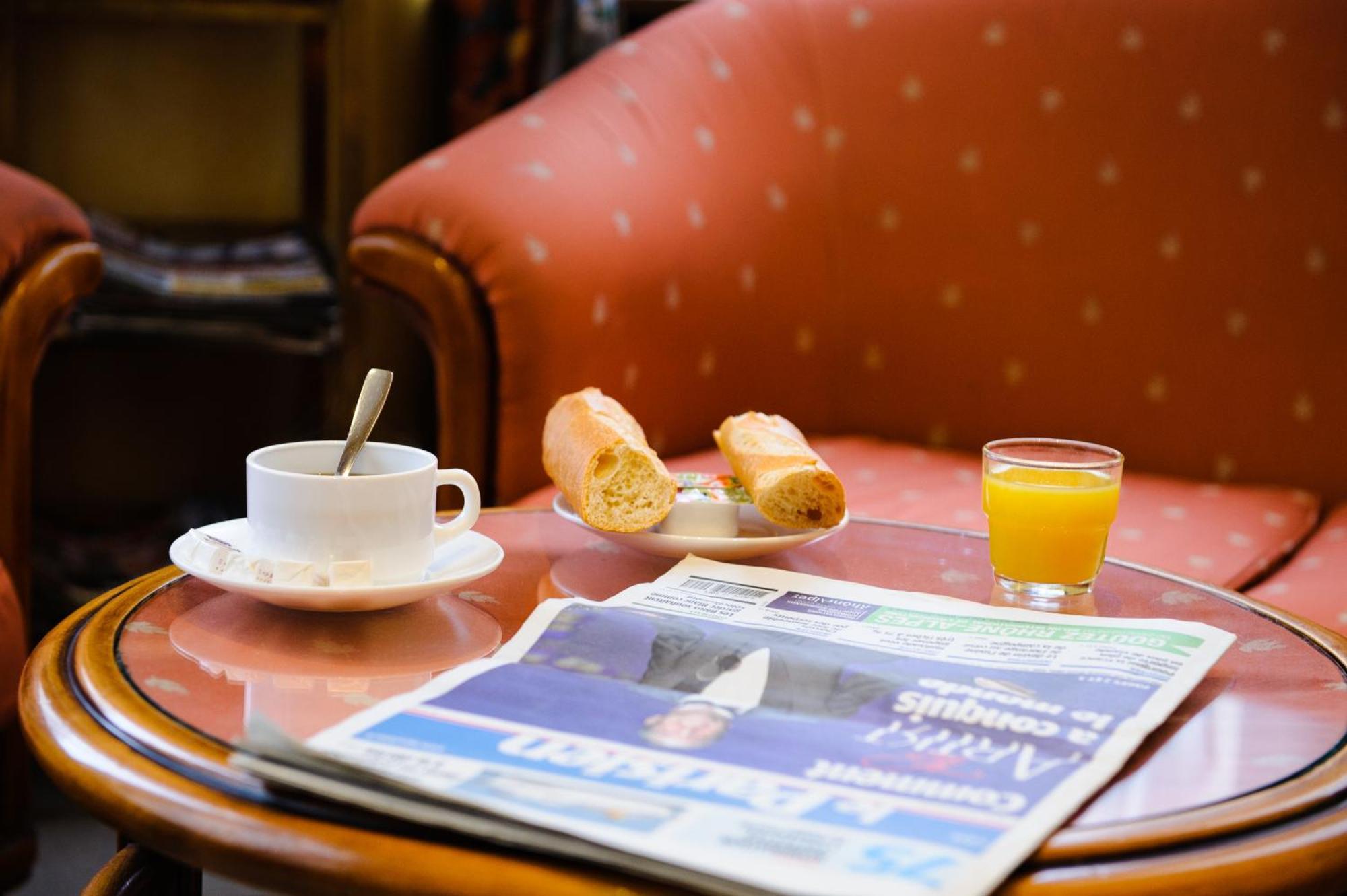 Hotel De Milan ปารีส ภายนอก รูปภาพ